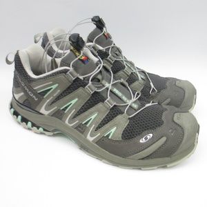 Salomon Women's XA PRO 3D  Ultra Gortex Size 10